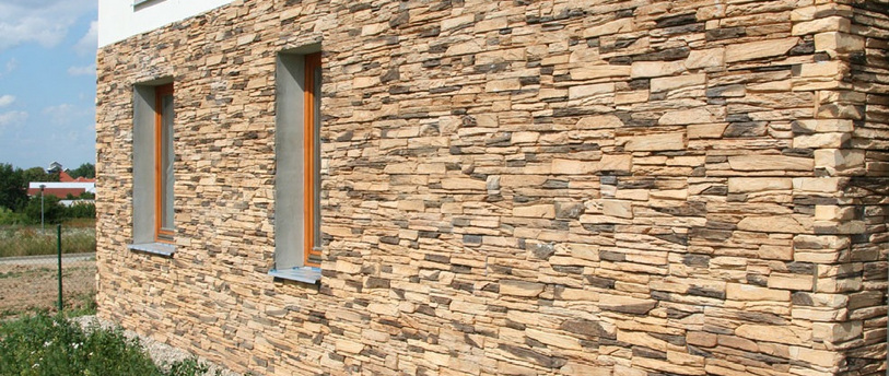 Облицовка фасадов натуральным камнем